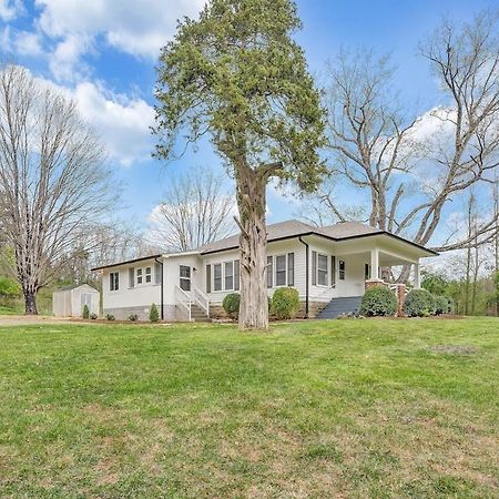 Cottage In The Pines Rocky Mount Exterior photo